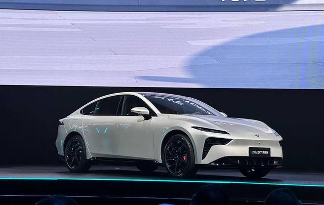 https://oss-beijing-m8.openstorage.cn/cloud-gc/wx/official-account/image/2024-08-18/c5619e3f33da4be0a455178e14185506.jpeg
